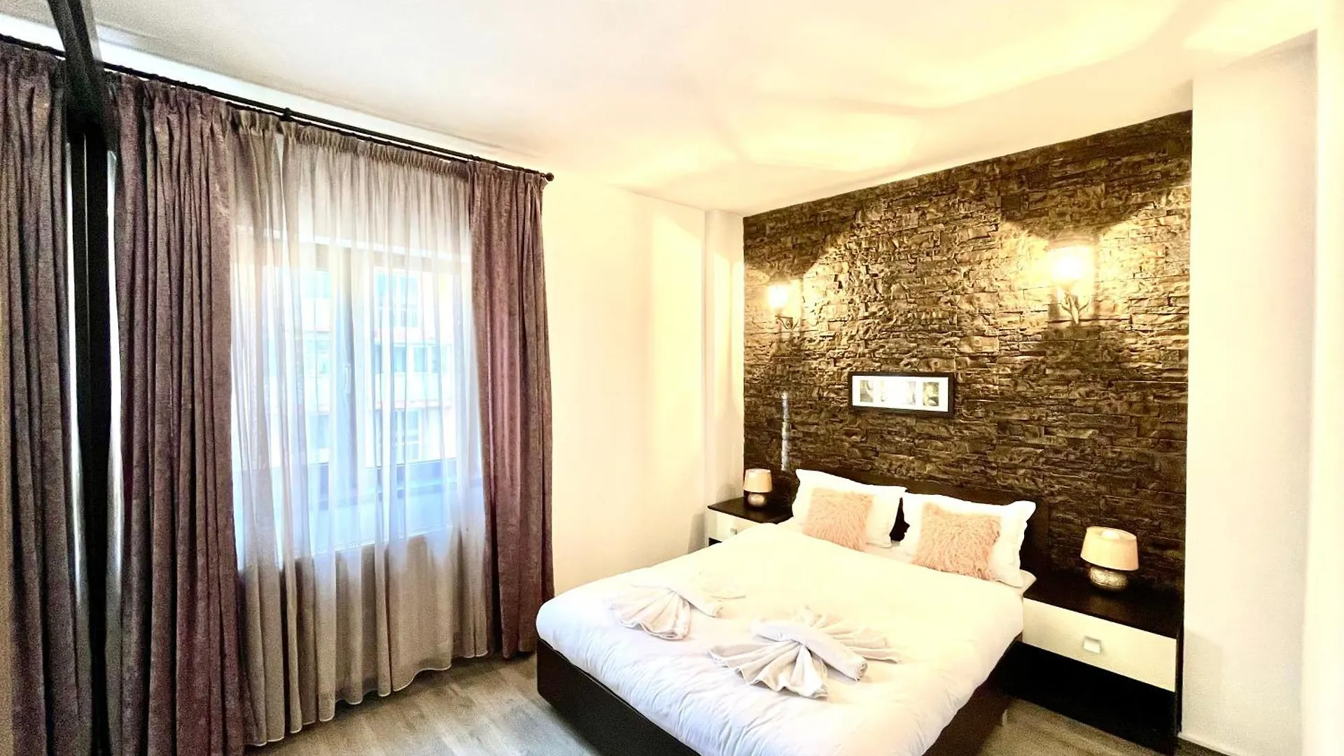 Tower Old City Apartment Bucharest